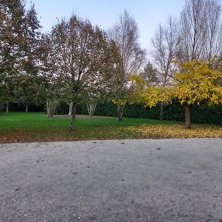 La Grelauderie 4 Apartman Saintes Kültér fotó