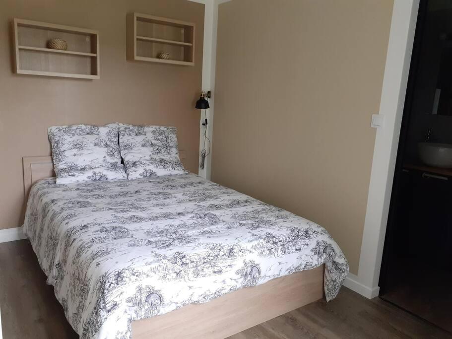 La Grelauderie 4 Apartman Saintes Kültér fotó